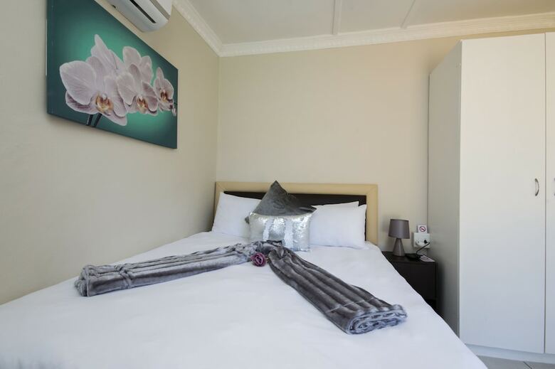 Hotel Walmer Villiers Self Catering