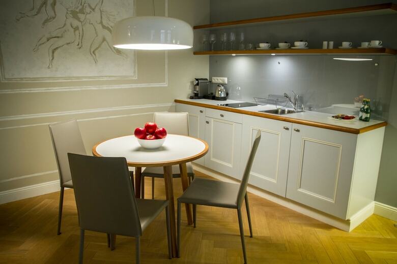 Aparthotel Apartamenty Bracka 6
