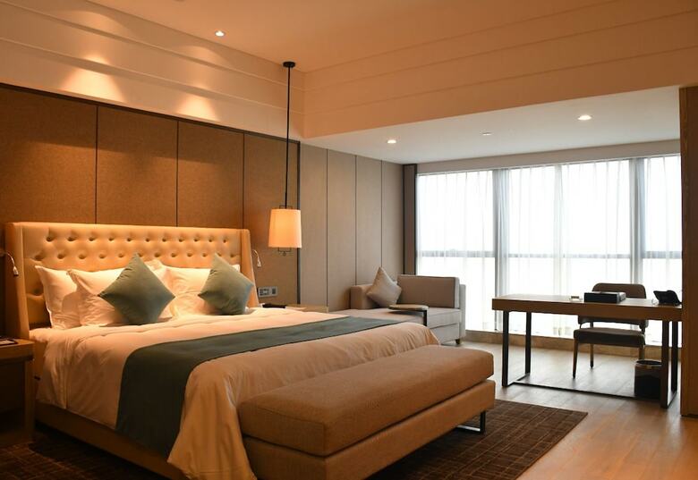 Hotel Wyndham Grand Maoming