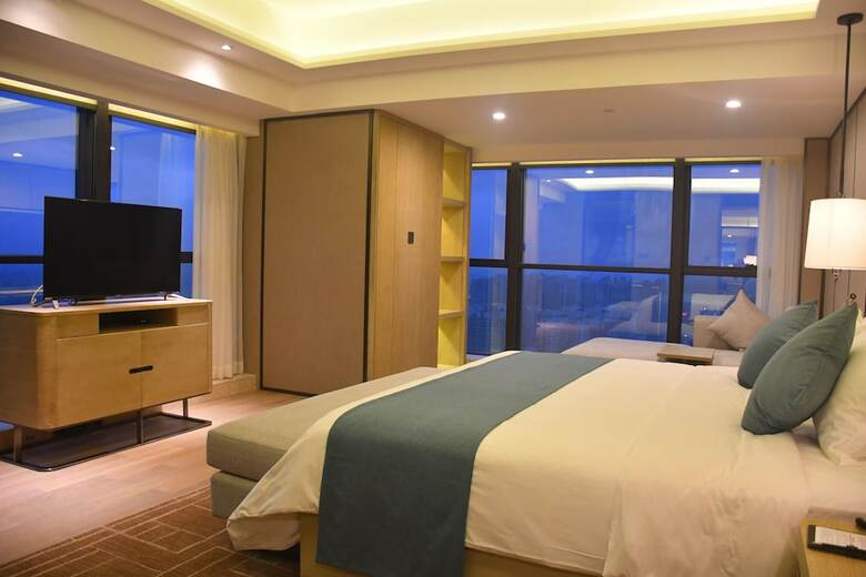 Hotel Wyndham Grand Maoming