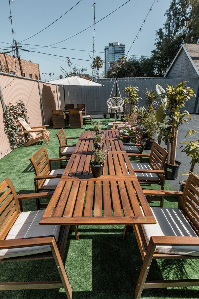 Hostal H California