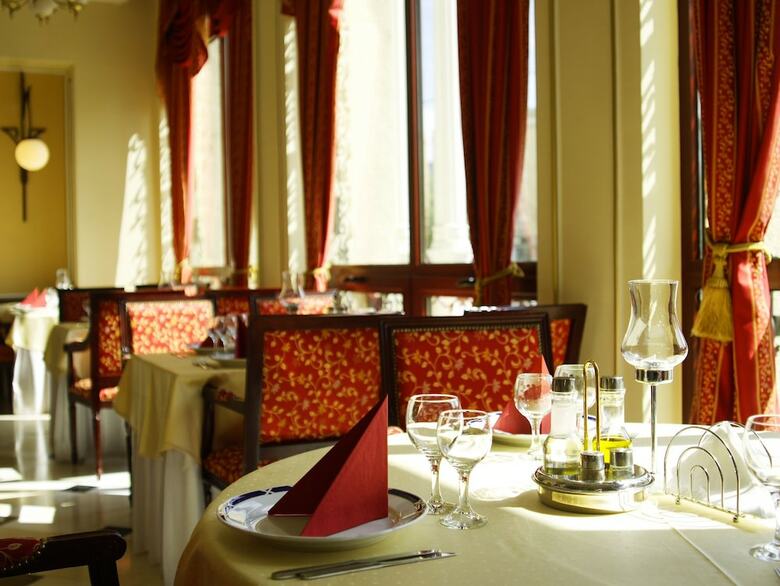 Hotel Astoria City Center