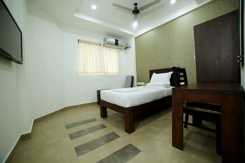 Beachway Hotel
