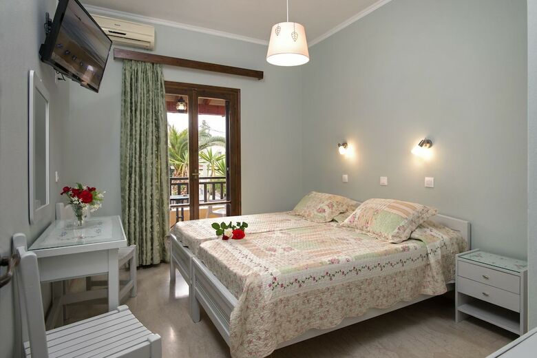 Villa Eleni Apartments