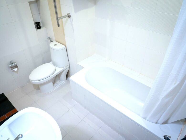 Atrium Boutique Hotel