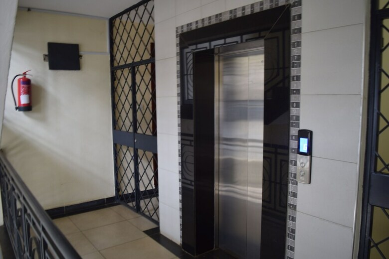Apartamentos Westside Residency