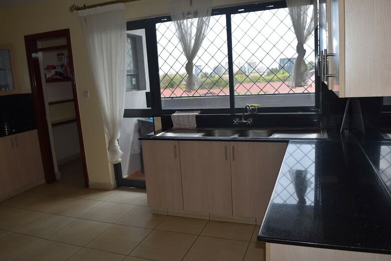 Apartamentos Westside Residency
