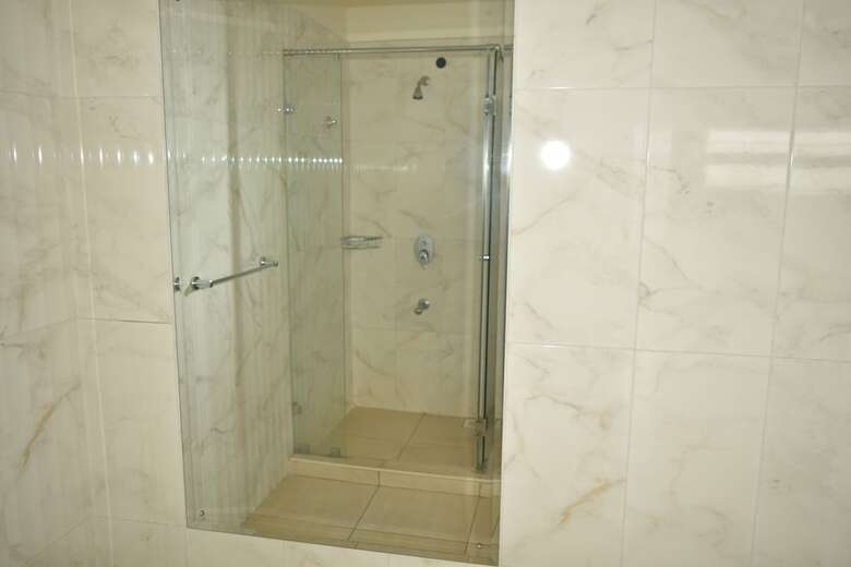 Apartamentos Westside Residency
