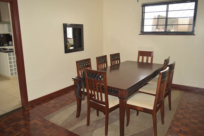 Apartamentos Westside Residency