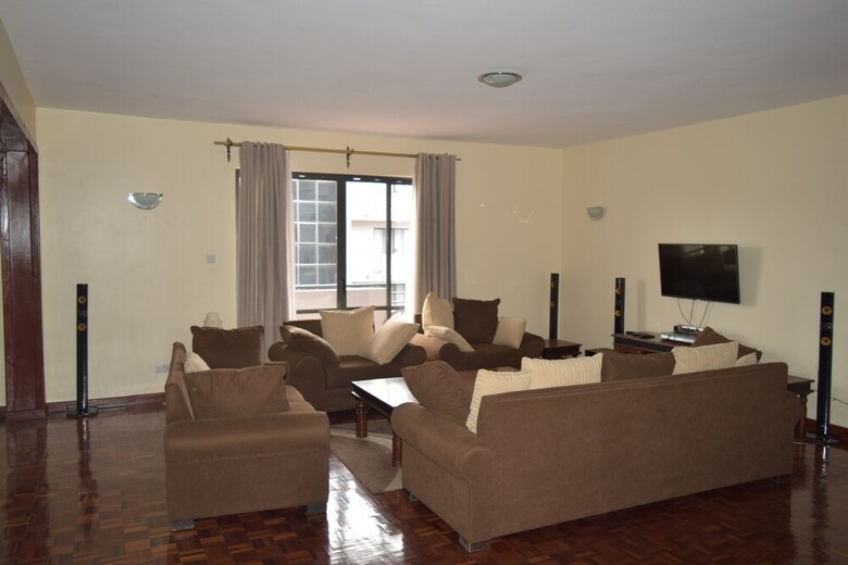 Apartamentos Westside Residency