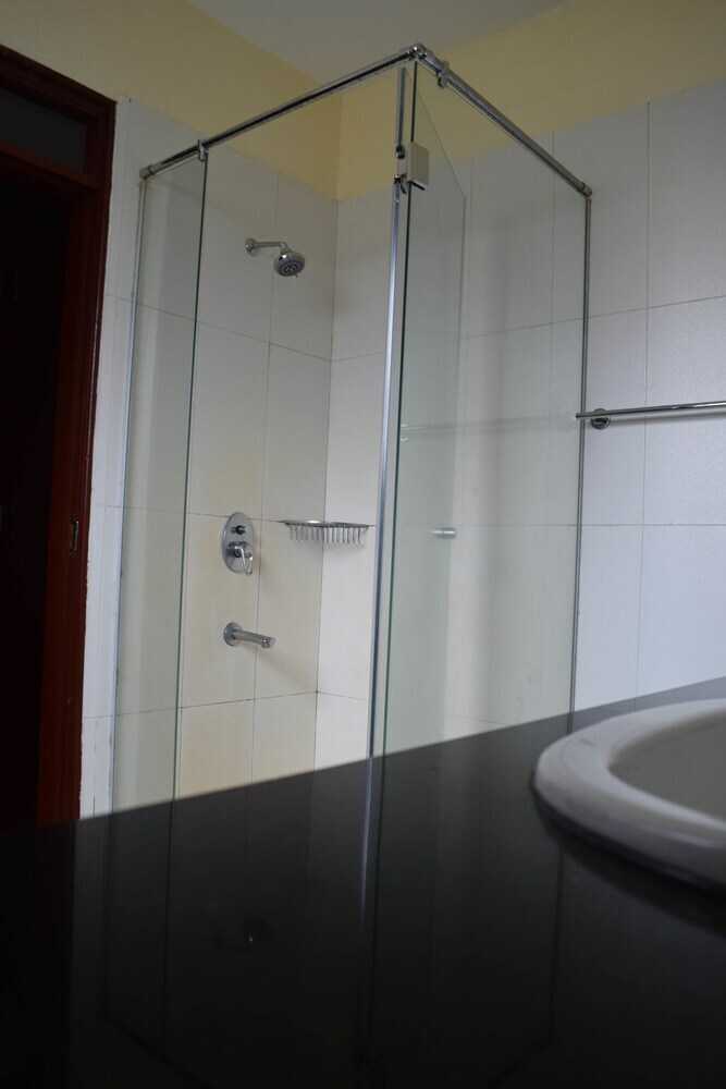 Apartamentos Westside Residency