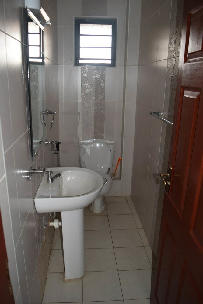 Apartamentos Westside Residency