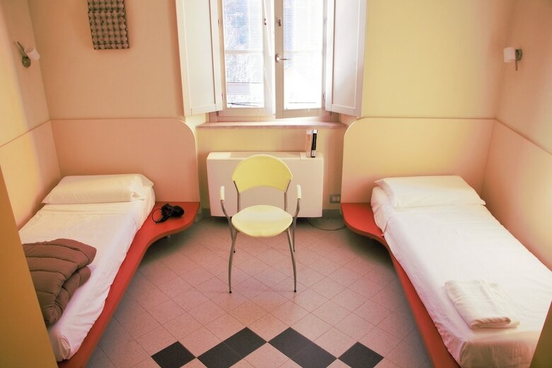 Hostal Ostello La Miniera