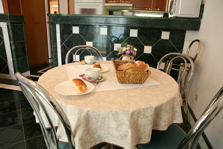 Apartamentos Sea Front Stone House