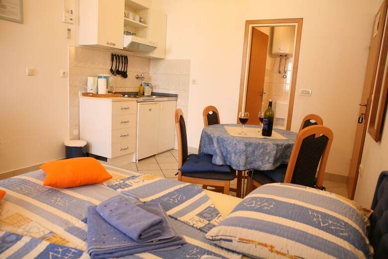 Apartamentos Sea Front Stone House