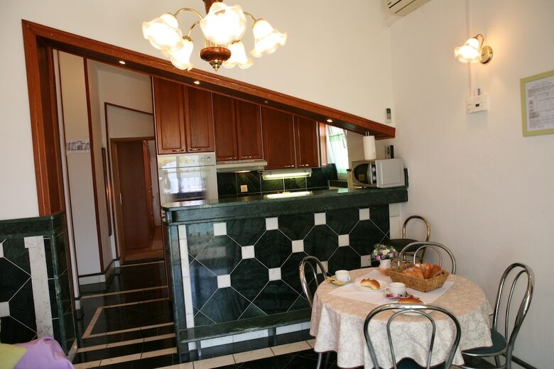 Apartamentos Sea Front Stone House