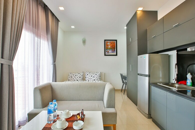 Sunflower Boutique Studio Apartment