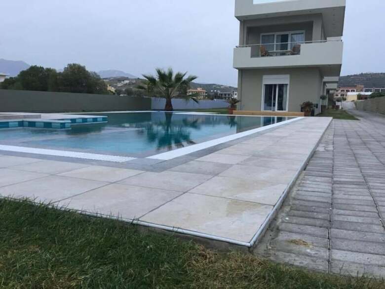 Apartamentos Holiday Luxury Villas