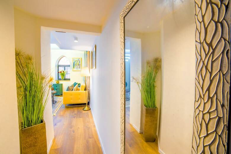 Ji Apartments (Jonathan Hotel Chain)