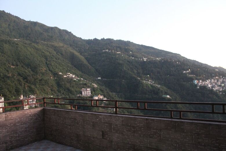 Hotel The Hill Castle