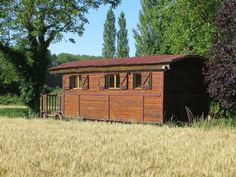 Bed & Breakfast Roulotte � La Ferme de L'isle