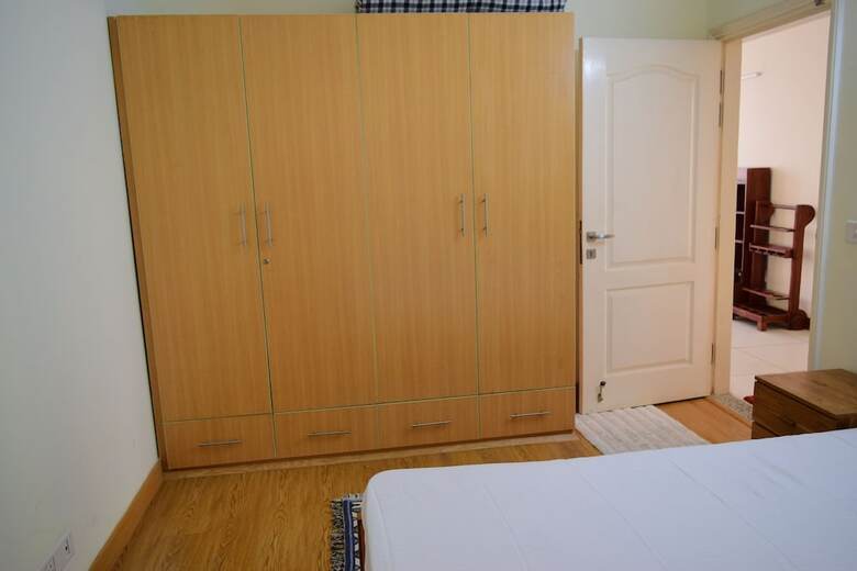 Aparthotel Vehomes Spacious Condo In Greater Noida