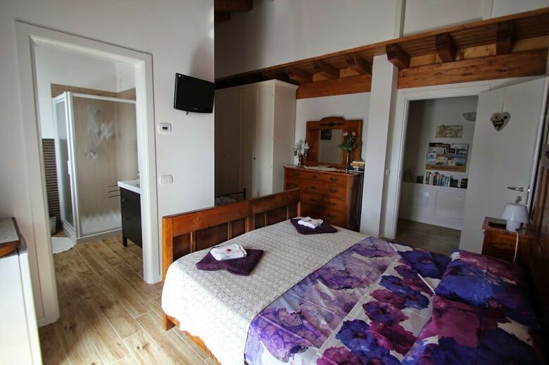 Mum's Bed & Breakfast