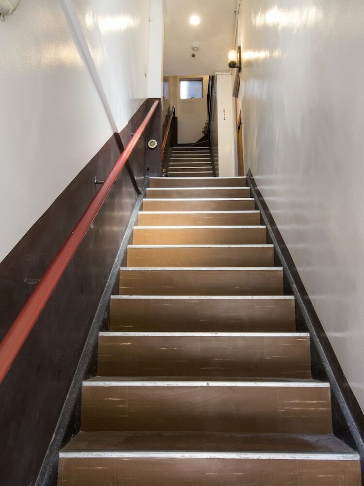Apartamentos Nid Namba Station House