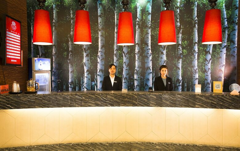 The Posh Hotel