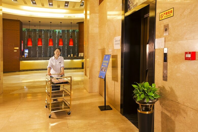 The Posh Hotel