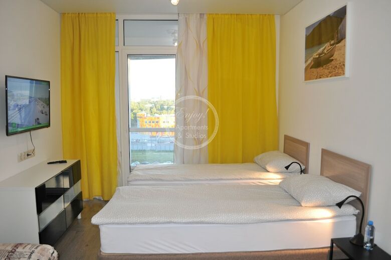Enjoy! Apartments & Studios ? Akvareli