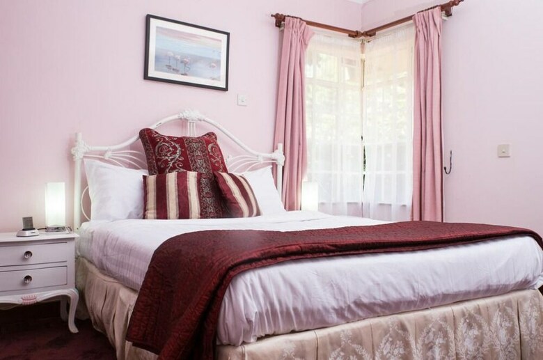 Hotel Adies Garden Suites