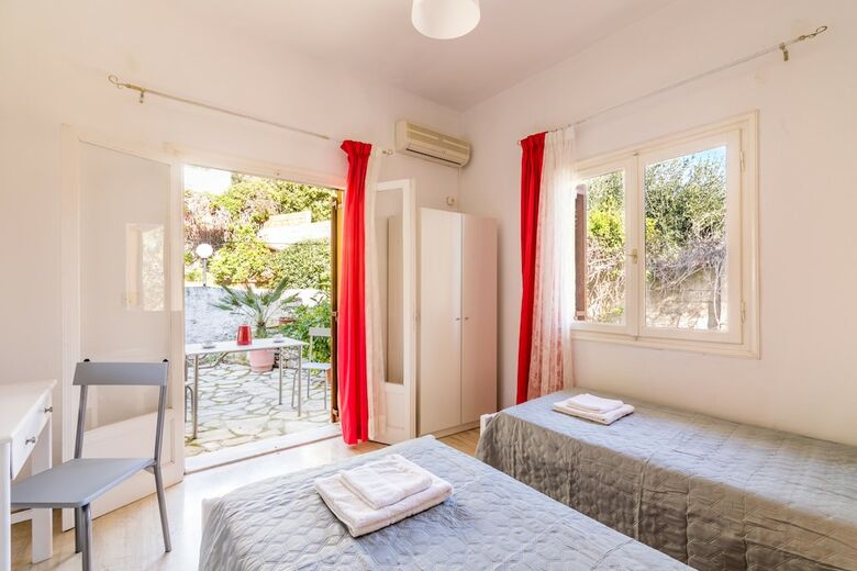 Apartamentos Ipsos Katerina Home Seaview 2-bedroom By Konnect