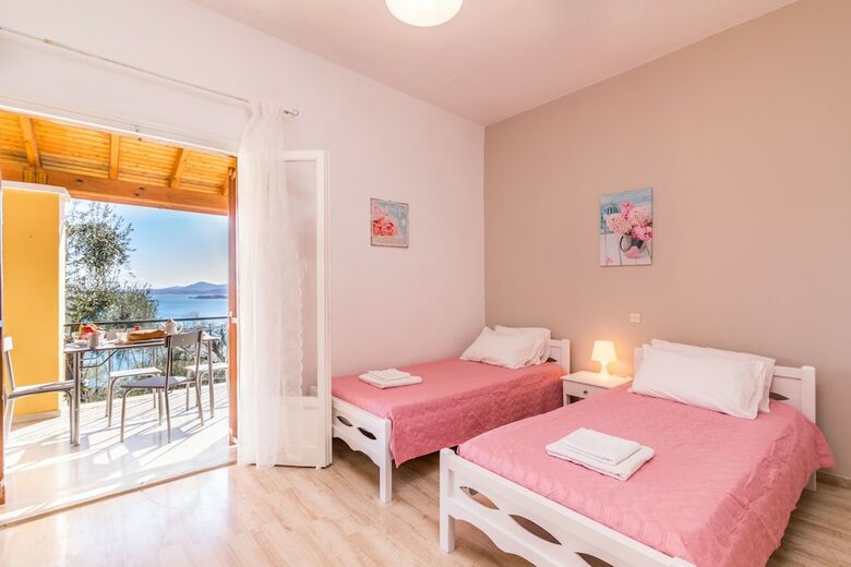 Apartamentos Ipsos Katerina Home Seaview 2-bedroom By Konnect