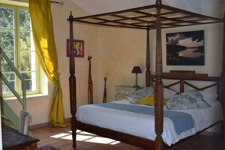 La Bastide Des Amouriers B&B