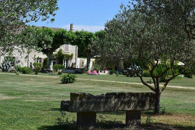 La Bastide Des Amouriers B&B