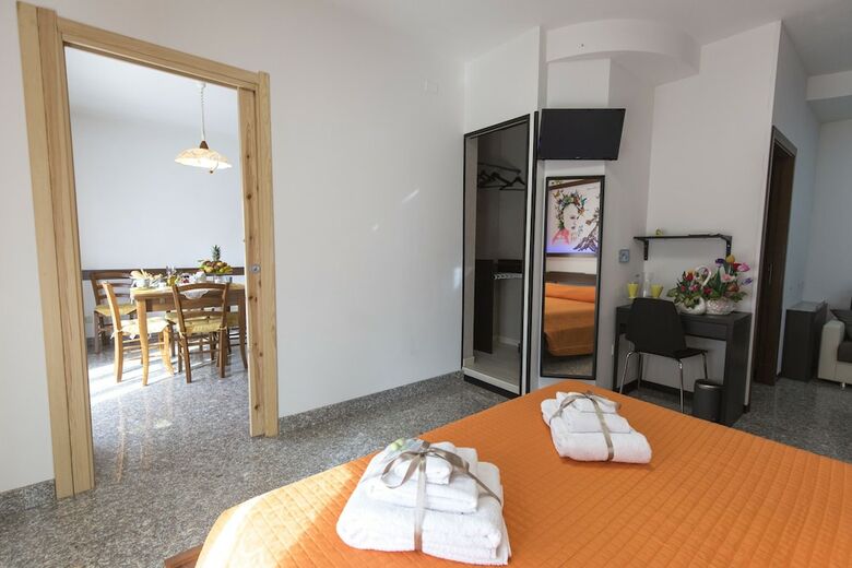 Apartamento A Letto Nell'arte