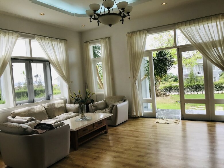 Sea Villa