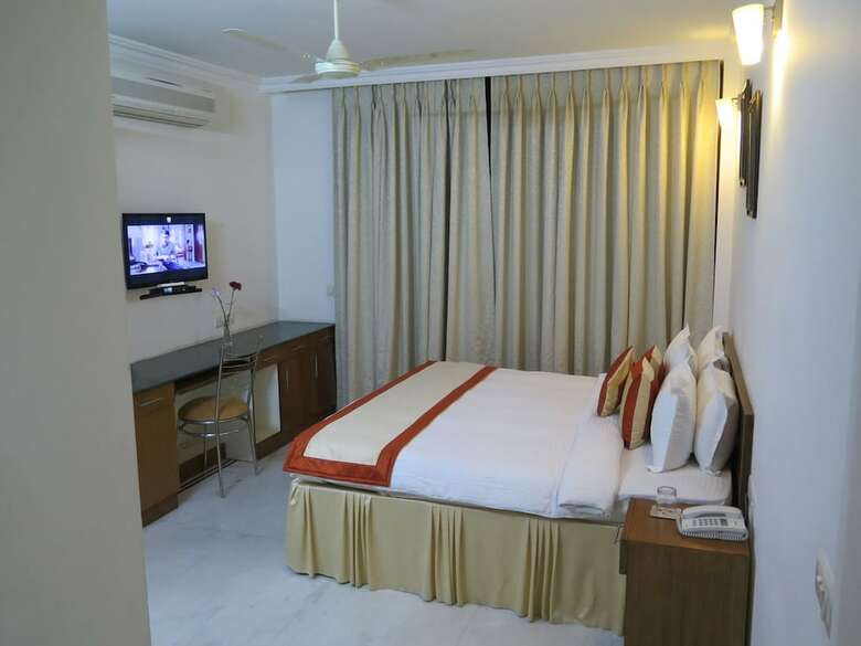 Hotel Kesar D Villa