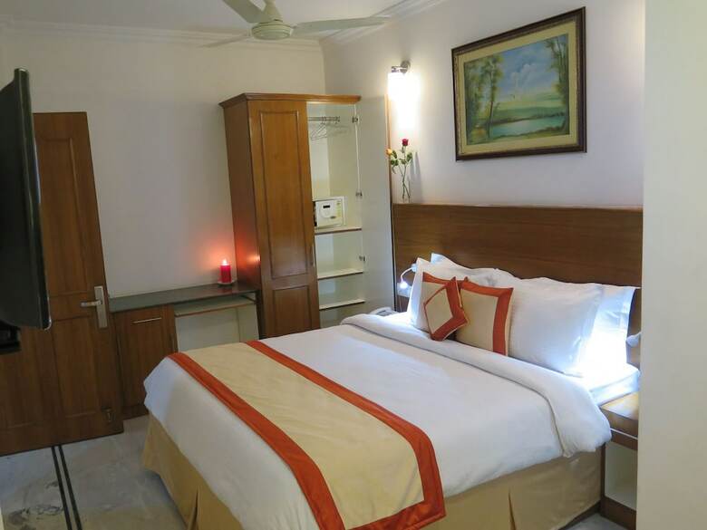 Hotel Kesar D Villa