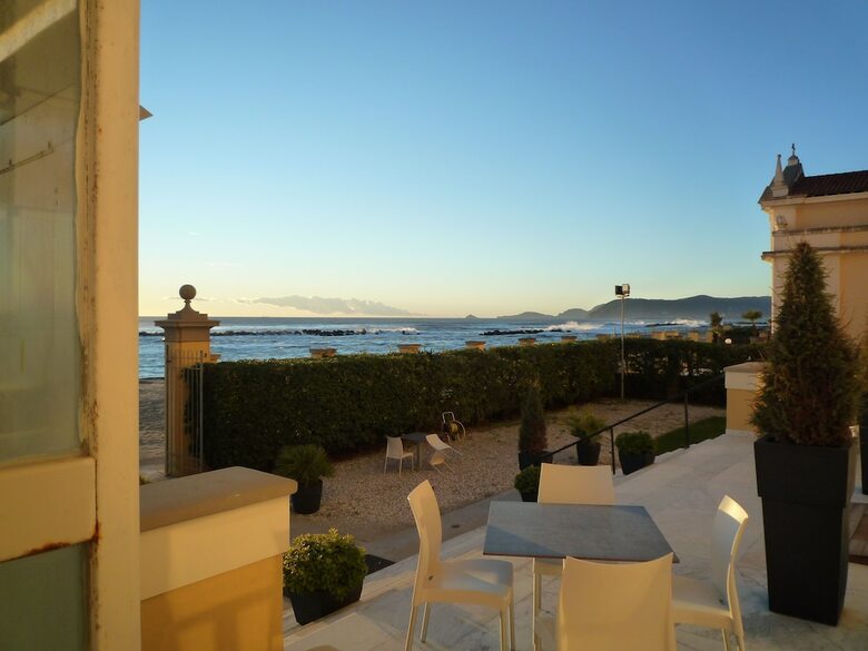 Hotel Casa F.a.c.i.