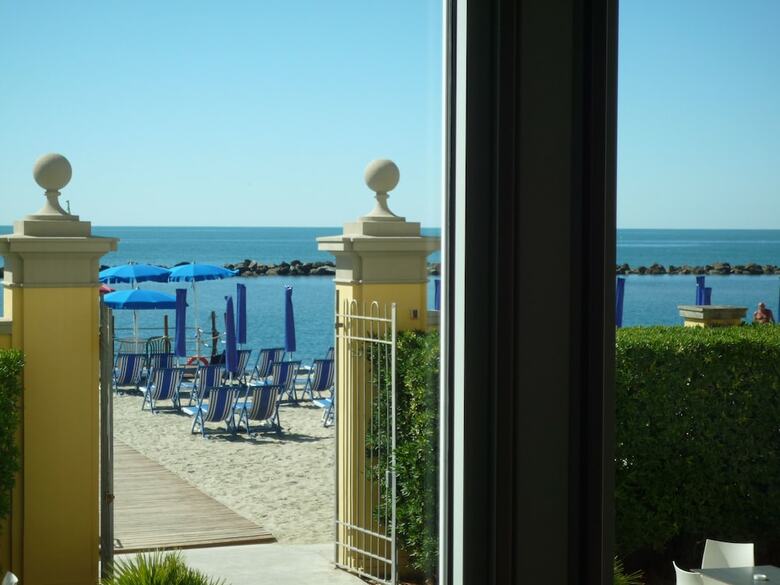 Hotel Casa F.a.c.i.