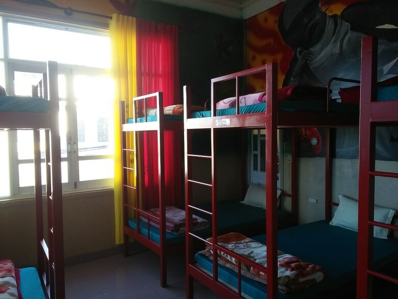 Hostal Mai Cat Tuong Homestay - Hostel