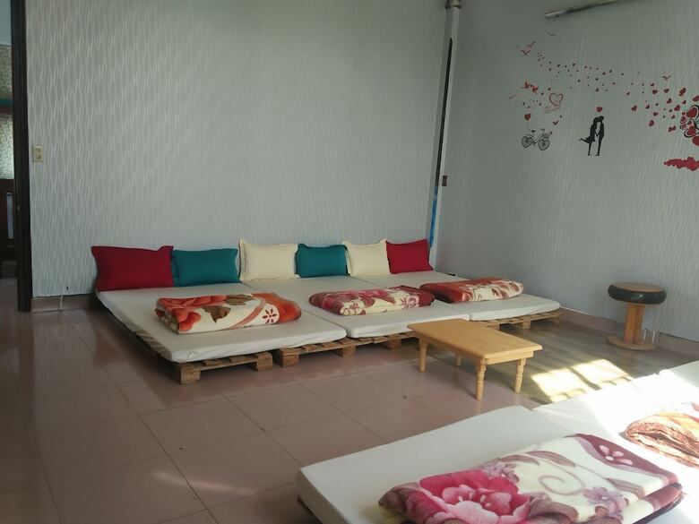 Hostal Mai Cat Tuong Homestay - Hostel