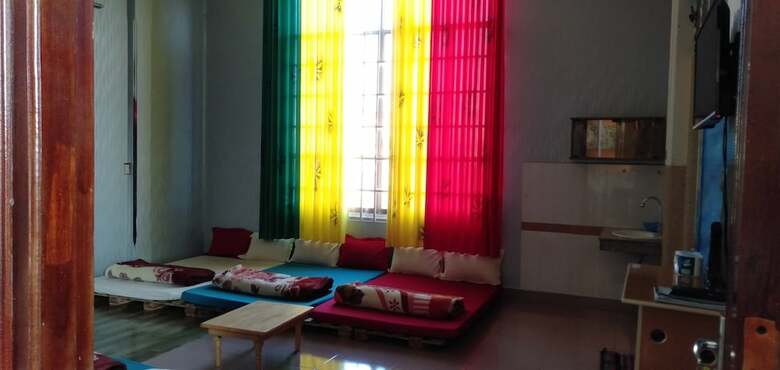 Hostal Mai Cat Tuong Homestay - Hostel