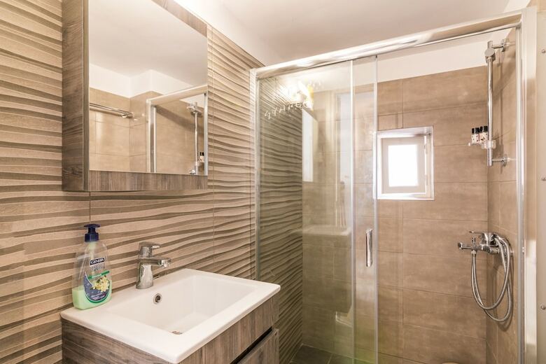 Koukounara Apartments Collection By Konnect