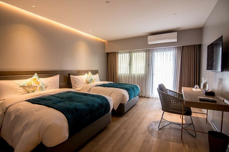Hotel Pinnacle Boracay