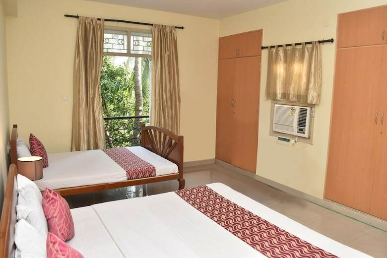Hotel Happy Planet