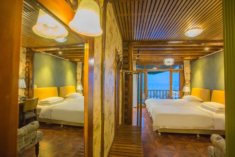 Hostal Lugu Lake Love Inn