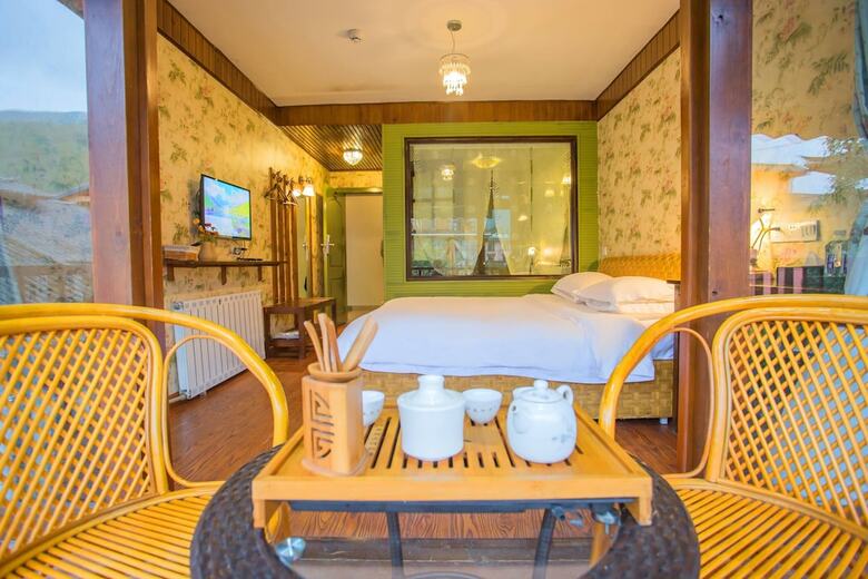 Hostal Lugu Lake Love Inn